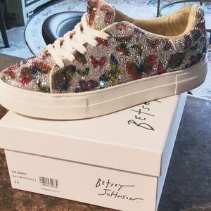 SIDNY SILVER BUTTERFLY